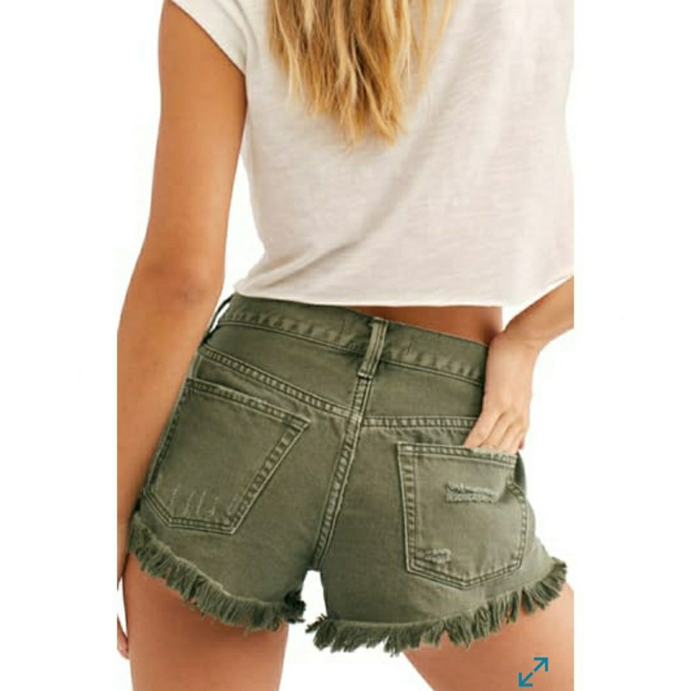 Free People Distressed Grunge Shorts Army Green - Picture 2 of 11